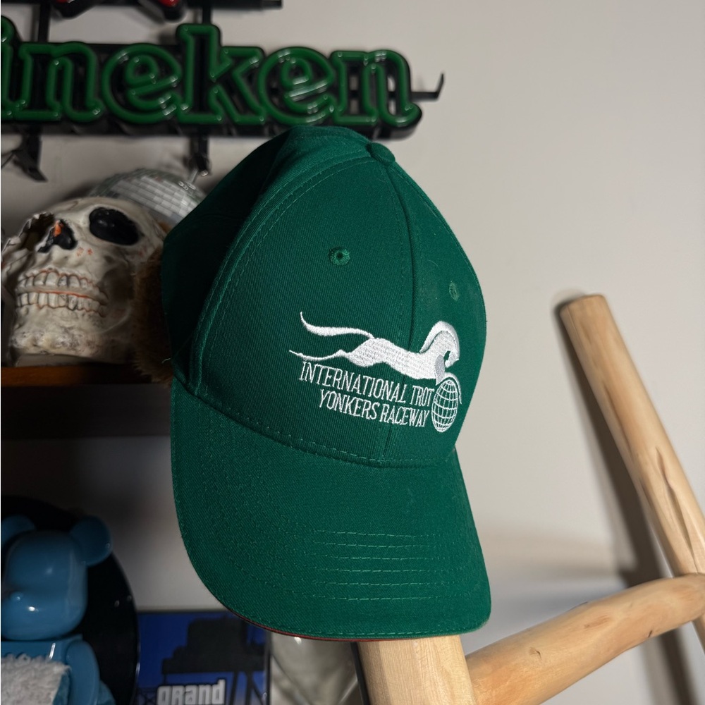 Vintage International Trot Hat